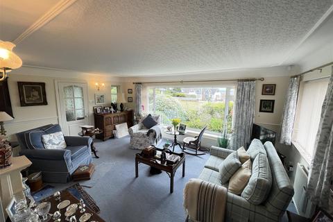 1 Dalesway, Wirral, CH60 4RU