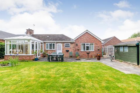 3 bedroom semi-detached bungalow for sale, Crawford Close, Bidford-On-Avon,