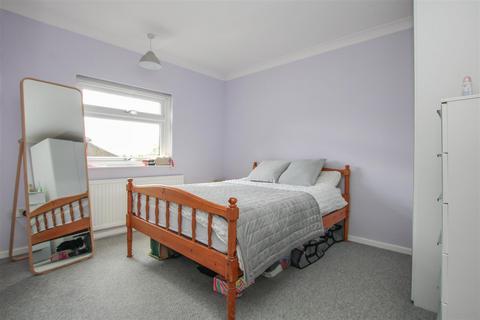 1 bedroom apartment for sale, Crescent Road, Warley, Brentwood