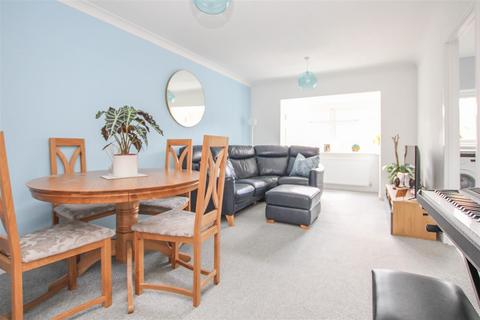 5 Wheatfields, Warley, Brentwood, CM14 5JU