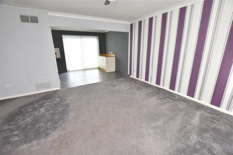 3 bedroom house for sale, Canvey Island SS8