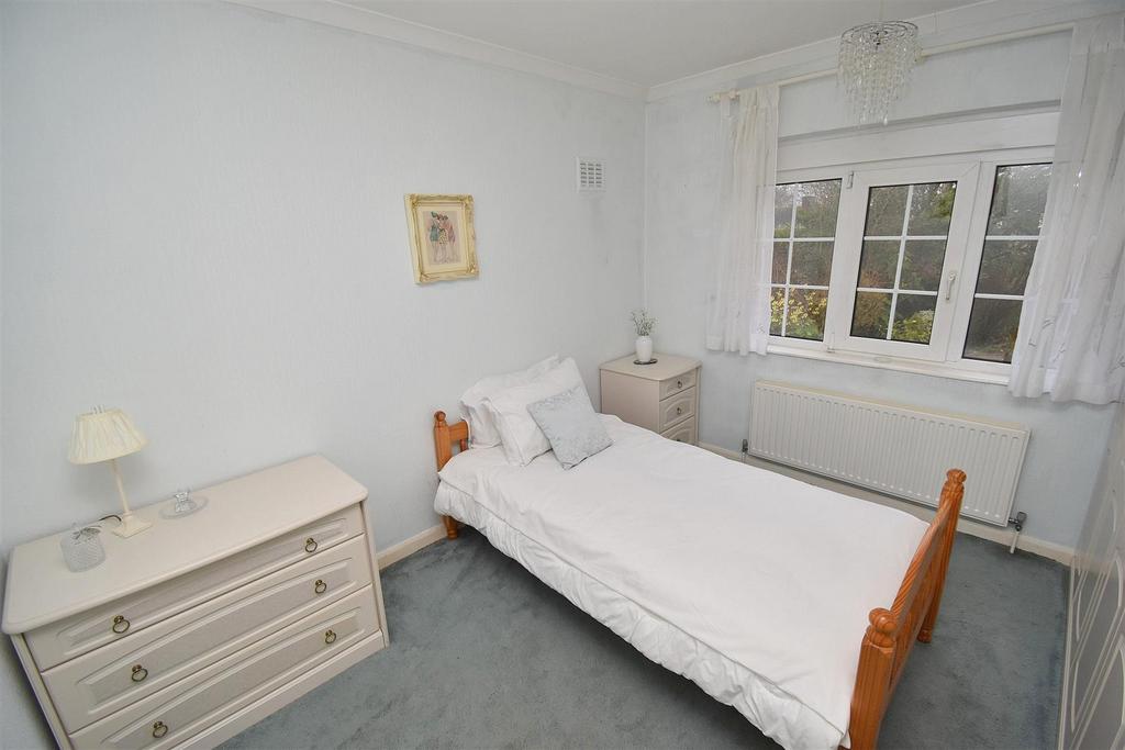 Bedroom.JPG
