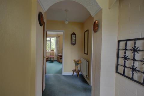 34 Ridgeway Crescent, Tonbridge, TN10 4NR