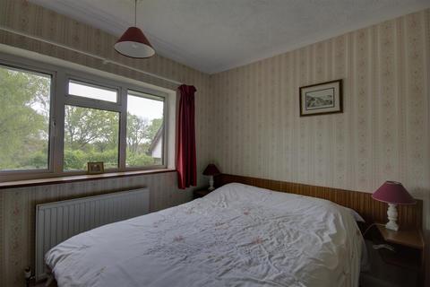 34 Ridgeway Crescent, Tonbridge, TN10 4NR