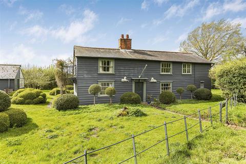 2 bedroom detached house for sale, Finchingfield Road, Saffron Walden CB10