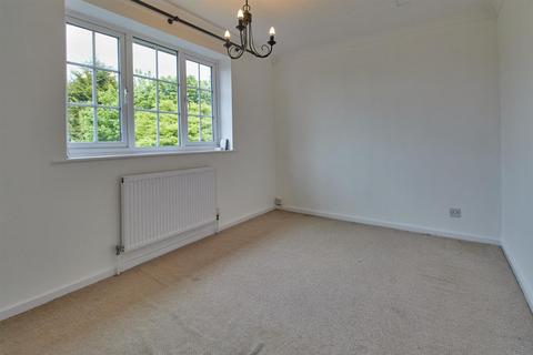 2 bedroom end of terrace house for sale, Grange Drive, Burbage