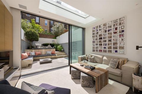 3 bedroom house for sale, Chester Row, Belgravia, SW1W