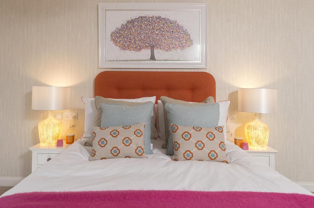2429 FLY BRG RL BED.jpg