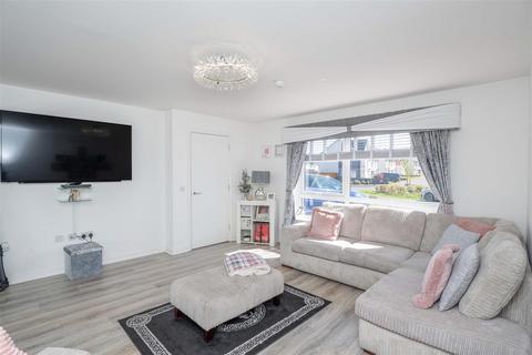 3 bedroom end of terrace house for sale, Prospecthill Row, Glasgow G42