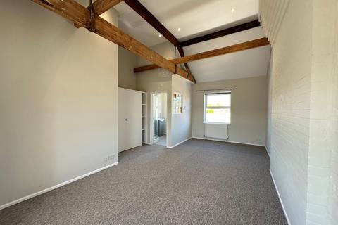 3 bedroom terraced house to rent, Robert Street, Northampton NN1