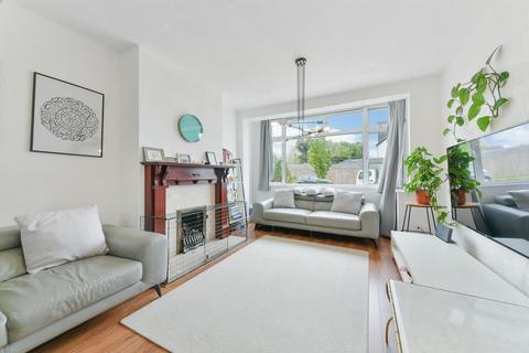 3 bedroom end of terrace house for sale, Ardrossan Gardens, Worcester Park