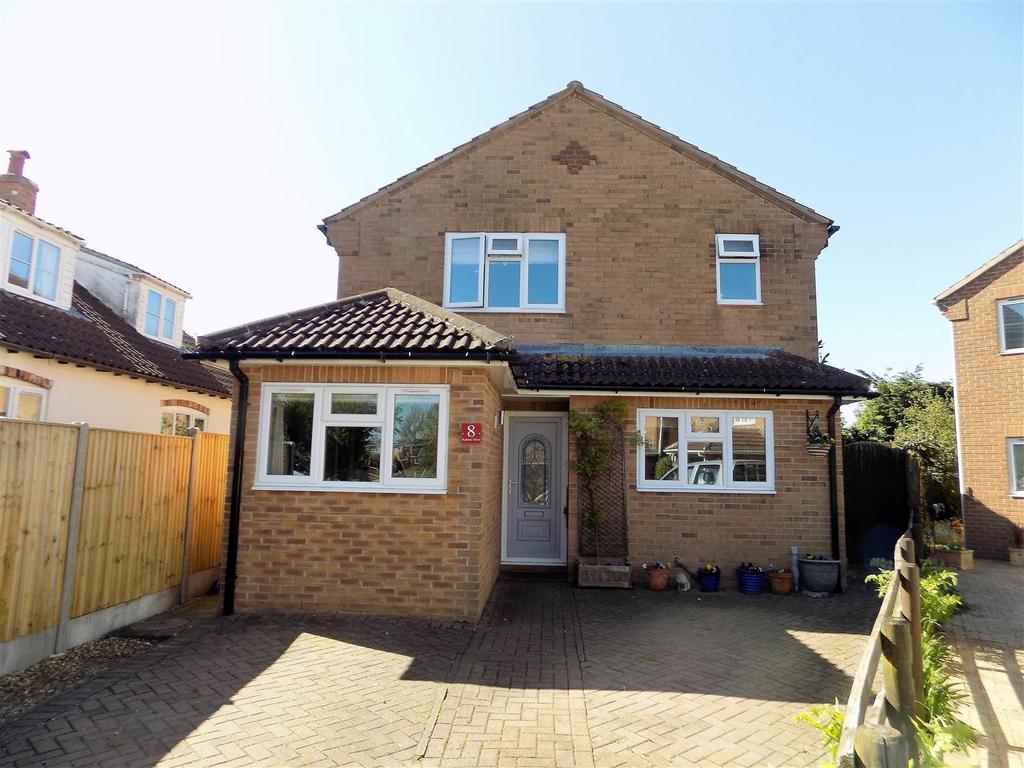 Roberts Drive, Bottesford, Nottingham 4 bed detached house for sale £