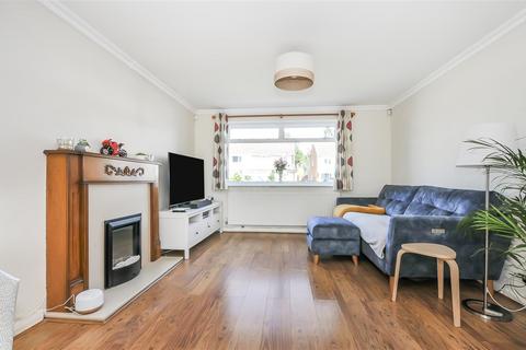 77 Ashbrook Road, Old Windsor, Windsor, SL4 2NE