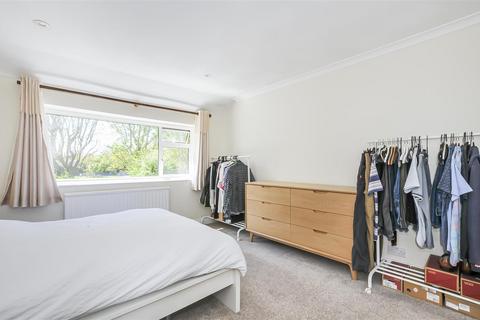 77 Ashbrook Road, Old Windsor, Windsor, SL4 2NE