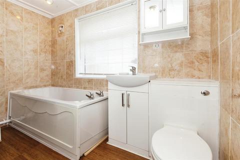 2 Faraday Close, Slough, SL2 1RL