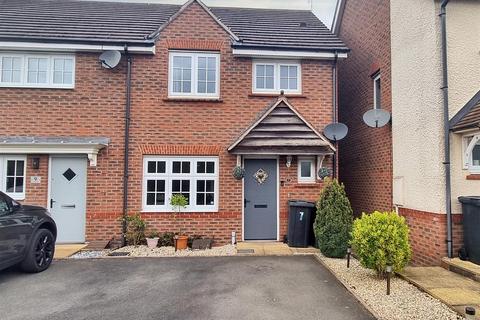 3 bedroom end of terrace house for sale, Corrib Road, Nuneaton