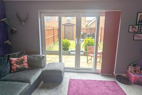 3 bedroom end of terrace house for sale, Corrib Road, Nuneaton