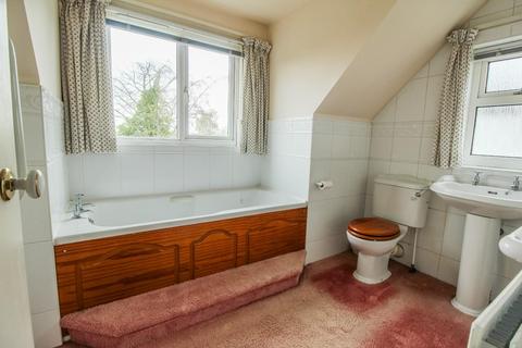 239 Hinton Way, Great Shelford, Cambridge, CB22 5AN