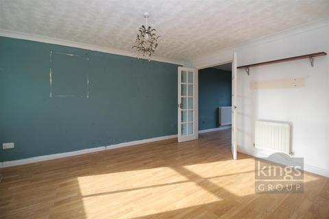 89 Albert Gardens, Church Langley, Harlow, CM17 9QG