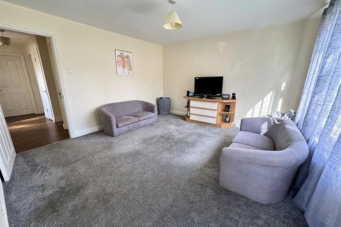 2 bedroom apartment for sale, Douglas Gardens, Berkhamsted HP4
