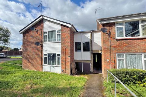 2 bedroom apartment for sale, Douglas Gardens, Berkhamsted HP4