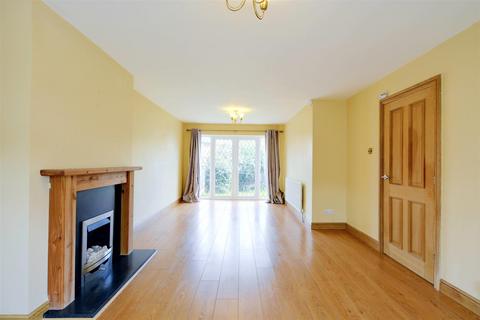 3 bedroom detached house for sale, Adelaide Close, Stapleford