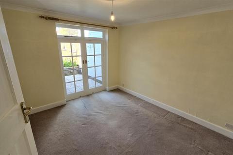 4 bedroom terraced house for sale, Cedars Avenue, Coventry CV6