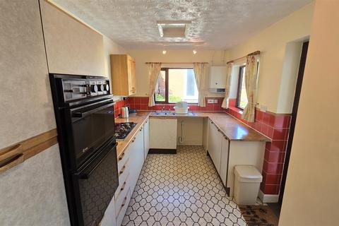 4 bedroom terraced house for sale, Cedars Avenue, Coventry CV6