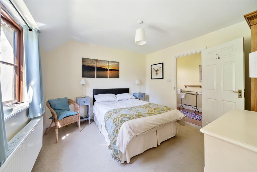 Bedroom 2.jpg