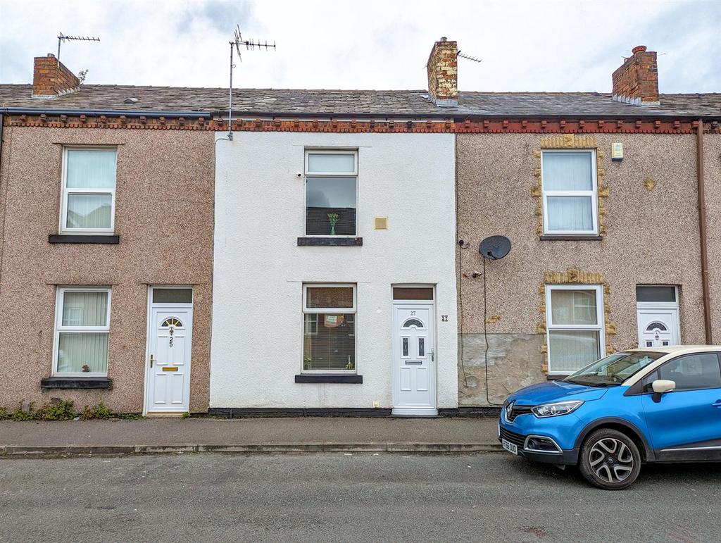 Oxford Street, Leigh 2 bed terraced house for sale £125,000