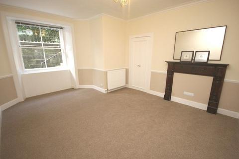 2 bedroom flat to rent, Magdala Crescent, Edinburgh