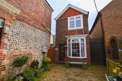 2 bedroom cottage to rent, Ocklynge Road, Eastbourne