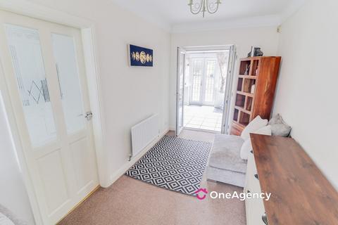 2 bedroom semi-detached house for sale, Barry Avenue, Stoke-on-Trent ST2