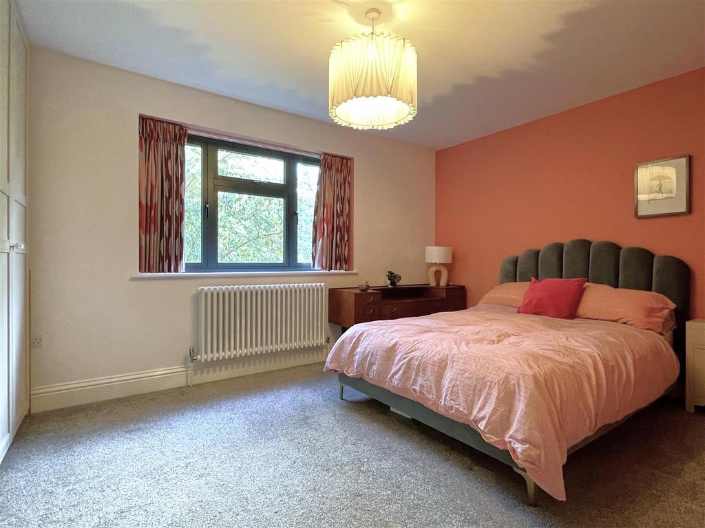 Bedroom2.jpg