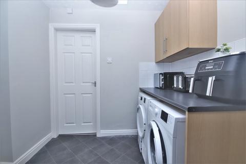 9 Mayfair Grove, Widnes, WA8 7HZ