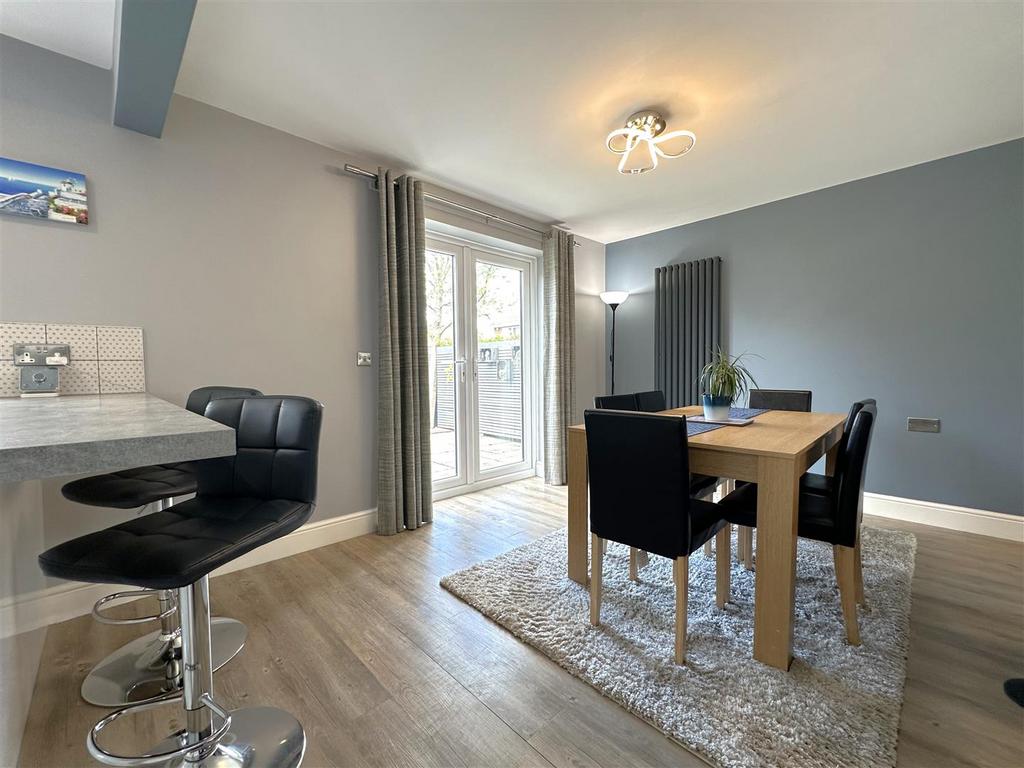 Dining Area With French Doors 904