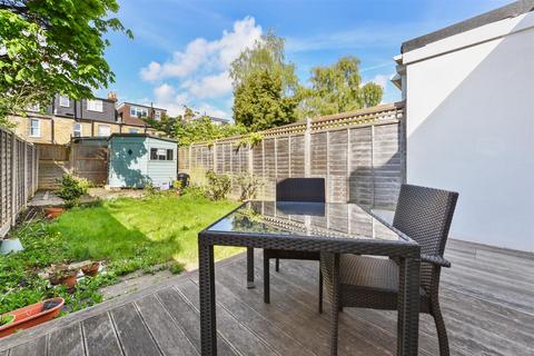47 Edna Road, Raynes Park, London, SW20 8BS