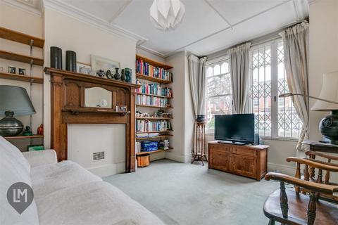 4 bedroom house for sale, Revelstoke Road, London
