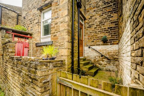 2 bedroom terraced house for sale, Churchfields Road, Brighouse HD6
