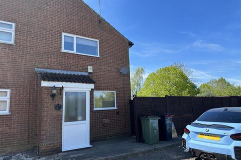 1 bedroom end of terrace house to rent, Acorn Way, Wigston