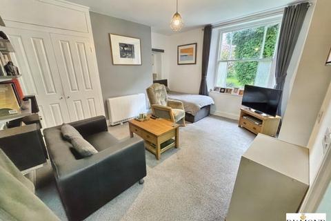 Studio for sale, Studio Flat, Ford House, Tiverton, Devon