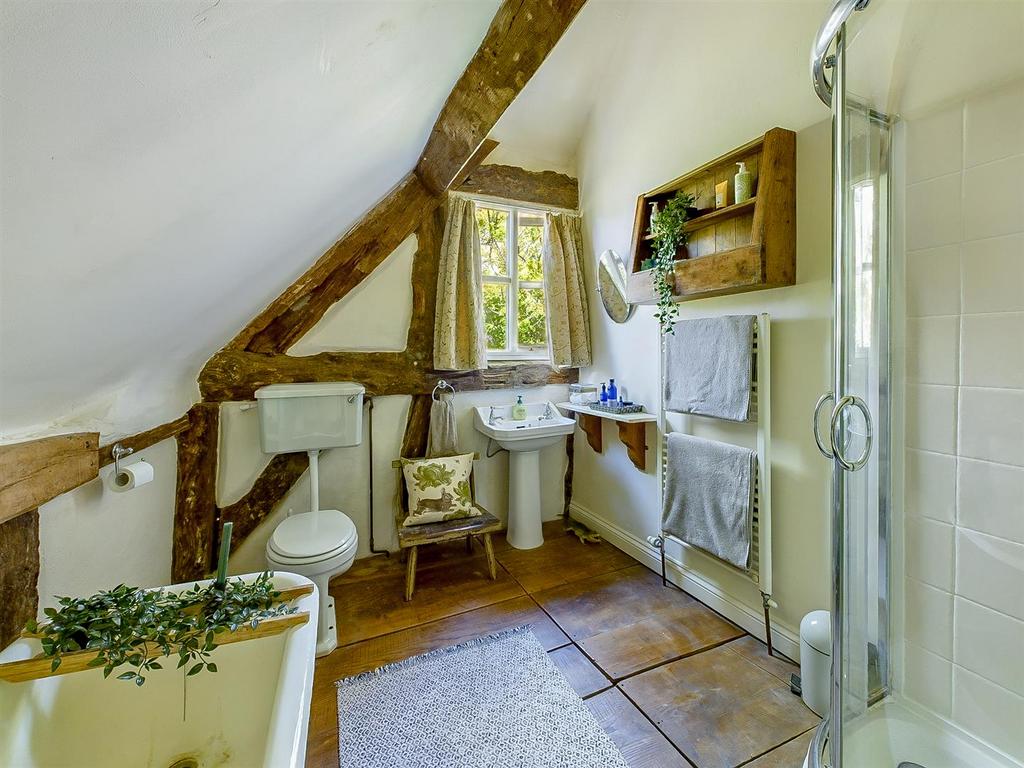 Clarks Farm Bathroom
