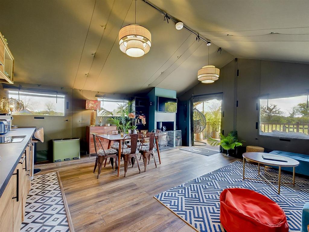 Meadowsweet Living Area