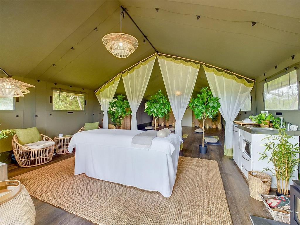 The Retreat Lodge