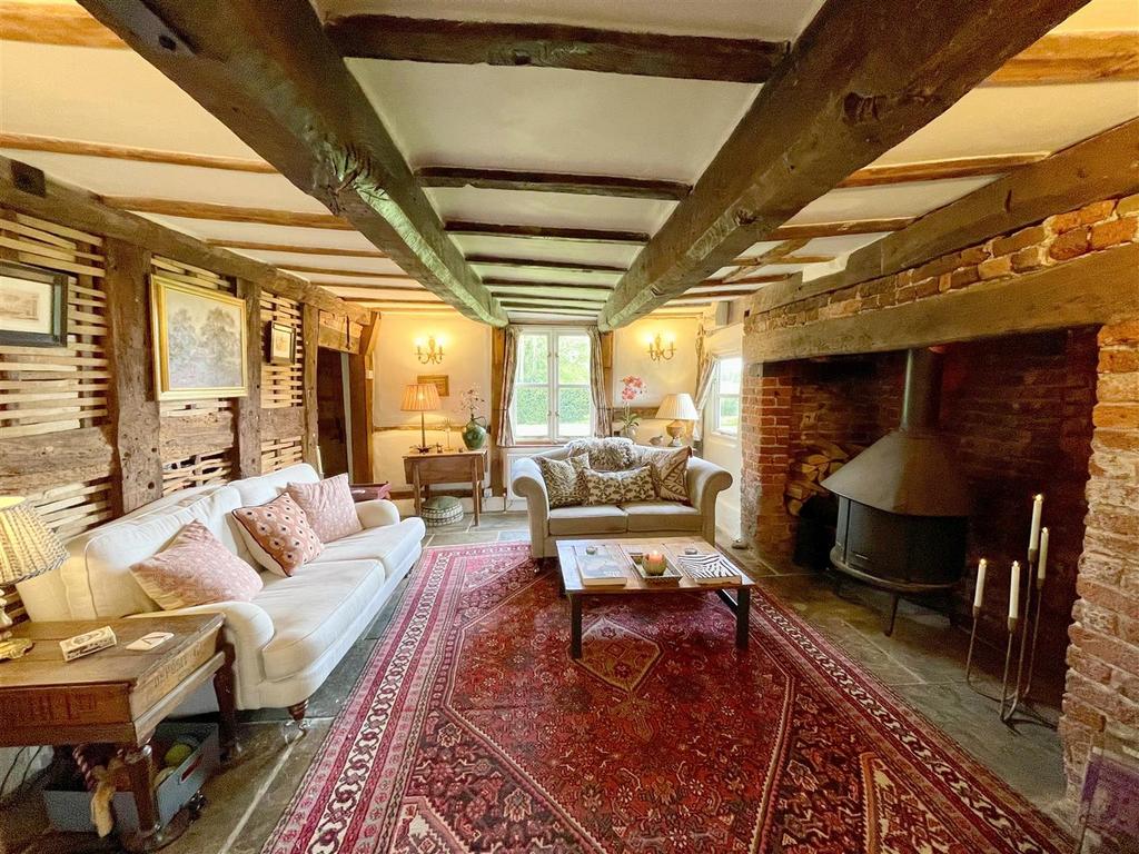 Clarks Farm Lounge
