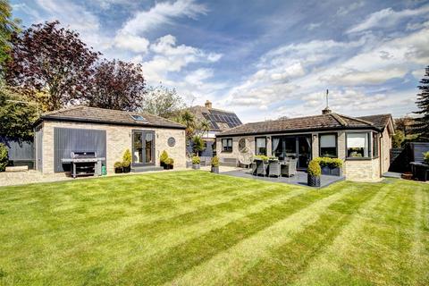 3 bedroom detached bungalow for sale, Lode Way, Haddenham CB6