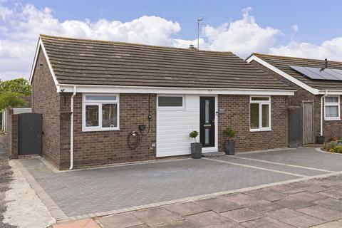 4 Chilgrove Close, Goring By Sea, Worthing, BN12 6NG