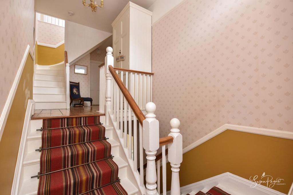 Stairwell to First Floor Landing