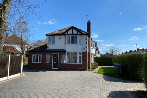5 bedroom detached house to rent, Raven Rd, Timperley, WA15 6AP