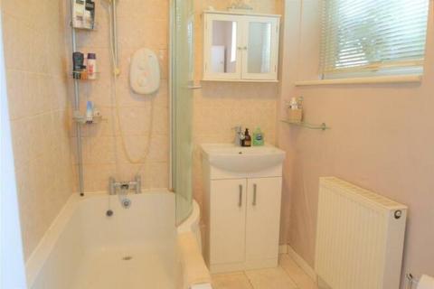 86 Valence Circus, Dagenham, RM8 3LX